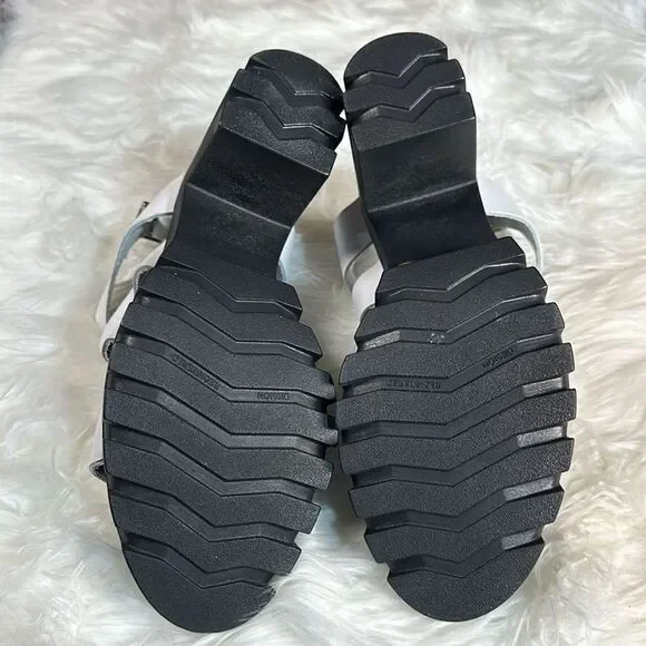 New white and black wedges - Picture 5 of 8